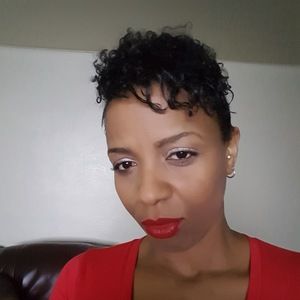 Meet your Posher, Charlene